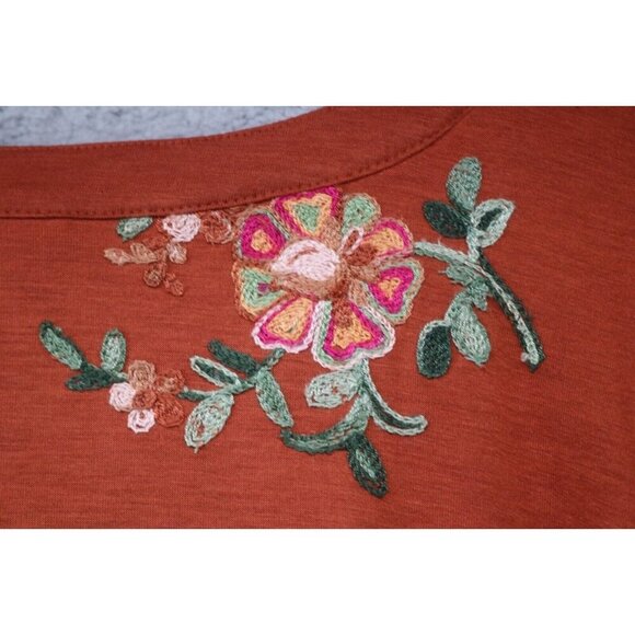 Fig & Flower Long Roll Tabbed Sleeves Tunic Top-Size 3X-Embroidered - Picture 9 of 9